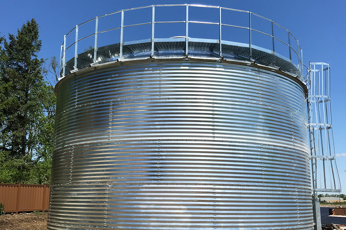 Commercial Water Tanks